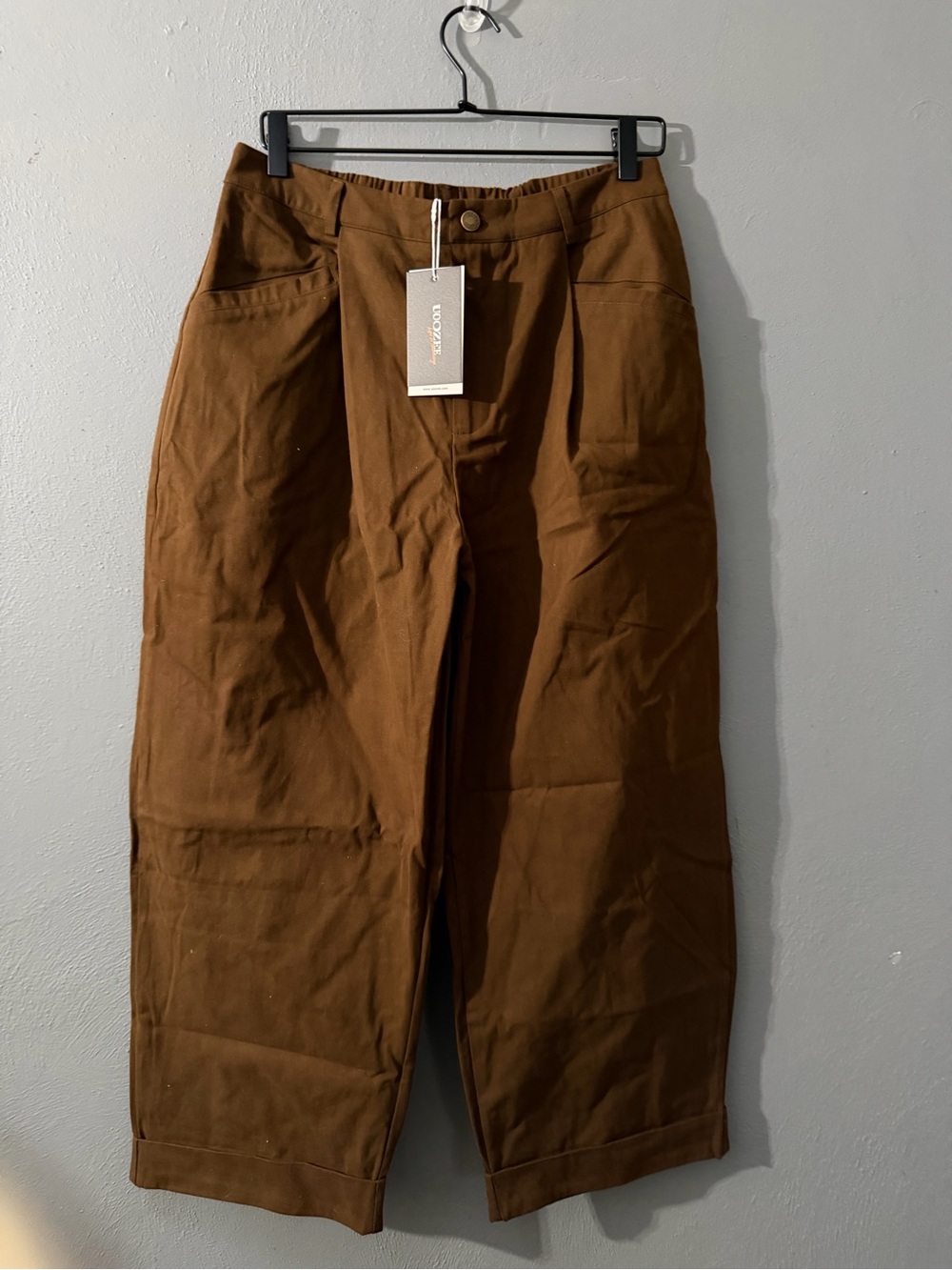 UOOZEE Casual Wide-Leg Barrel Crop Pants in Chocolate Brown